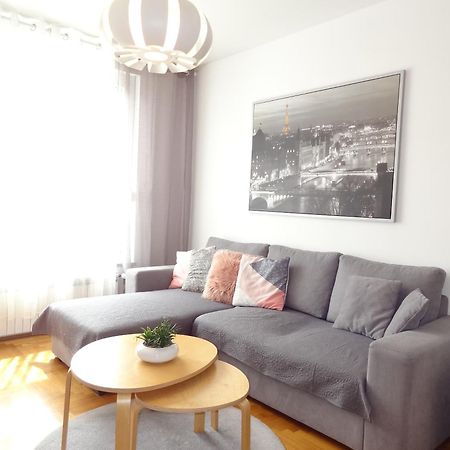 Well-Equipped Apartment With Free Parking Загреб Екстериор снимка